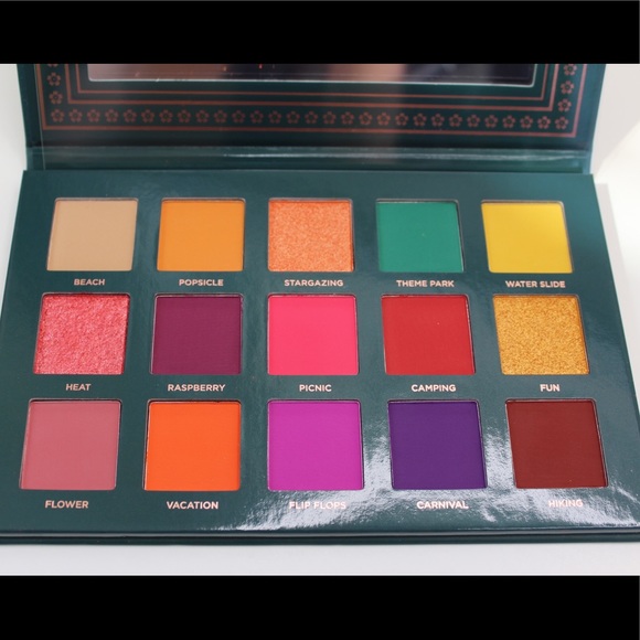 HP🎉🎊 Ace Beaute | Nostalgia 15 pan palette - Picture 4 of 8